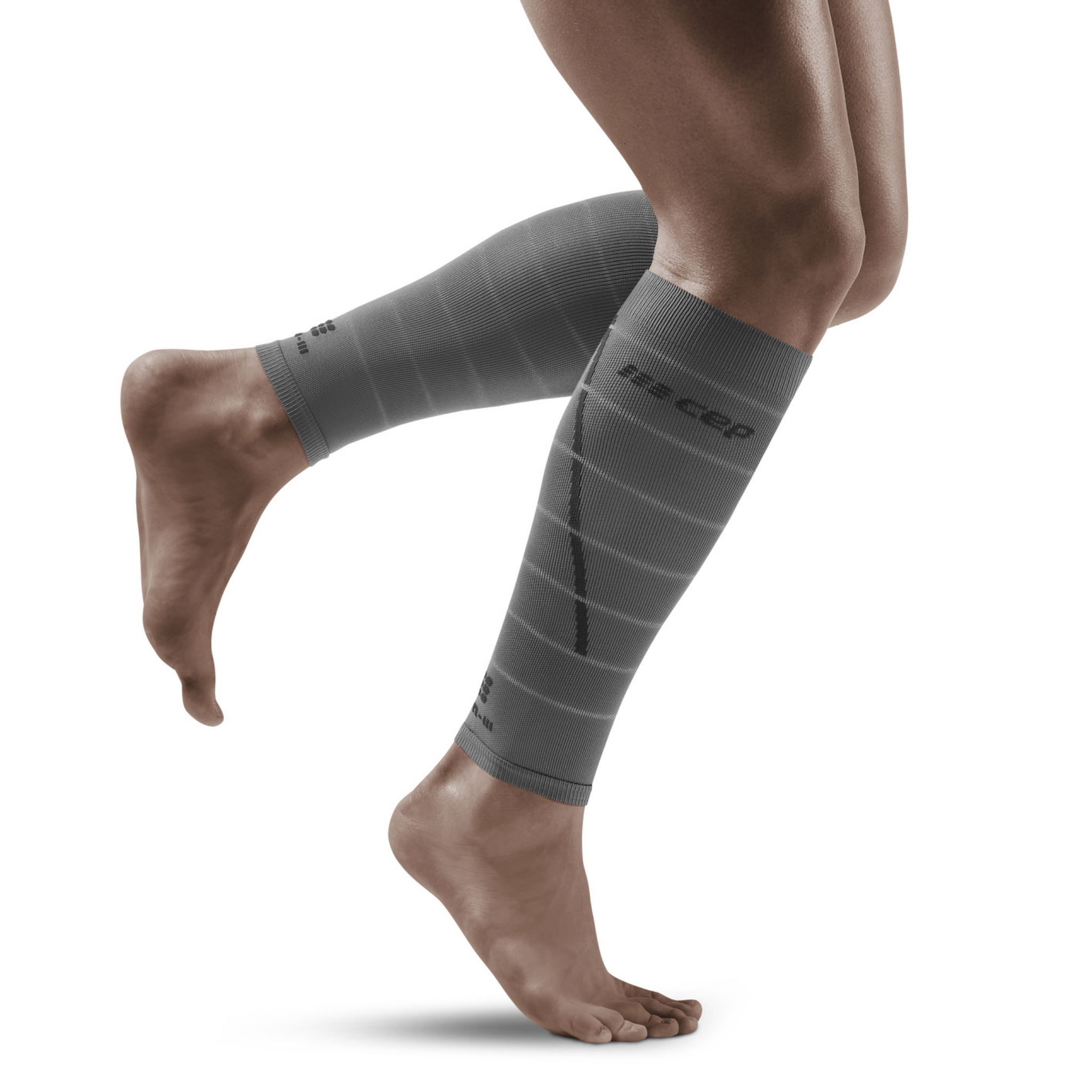 CEP THE RUN COMPRESSION REFELCTIVE CALF SLEEVES - MADE IN GERMANY -  Bandages - olive - Zalando.de