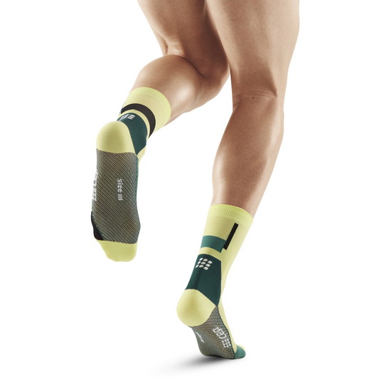Men's The Run Compression Mid Cut Socks 4.0 - Olive/Black – Gazelle Sports
