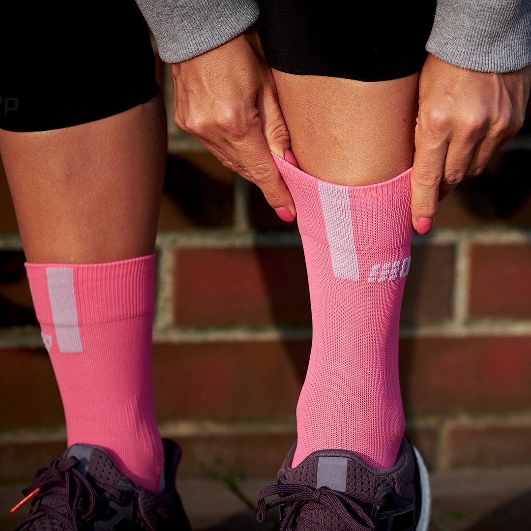 Short running outlet socks